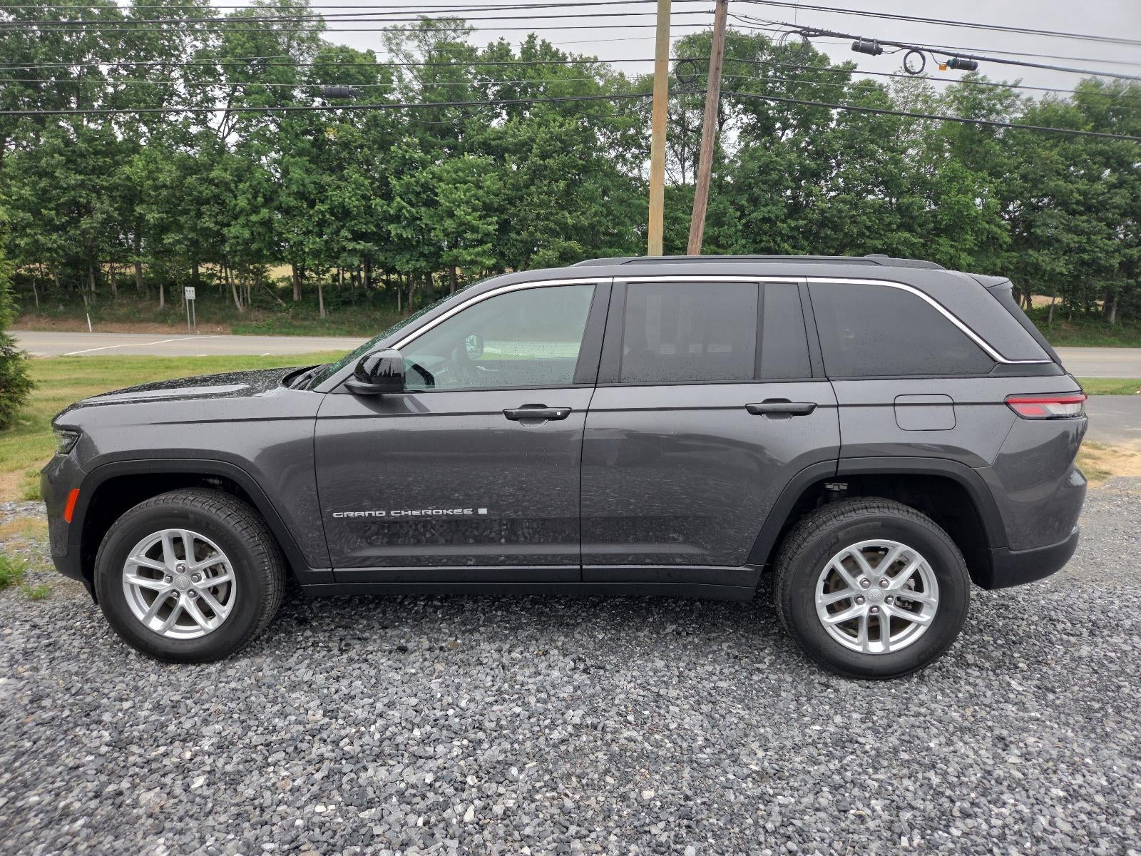 2025 Jeep Grand Cherokee Laredo X 4x4