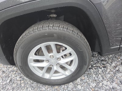 2025 Jeep Grand Cherokee Laredo X 4x4