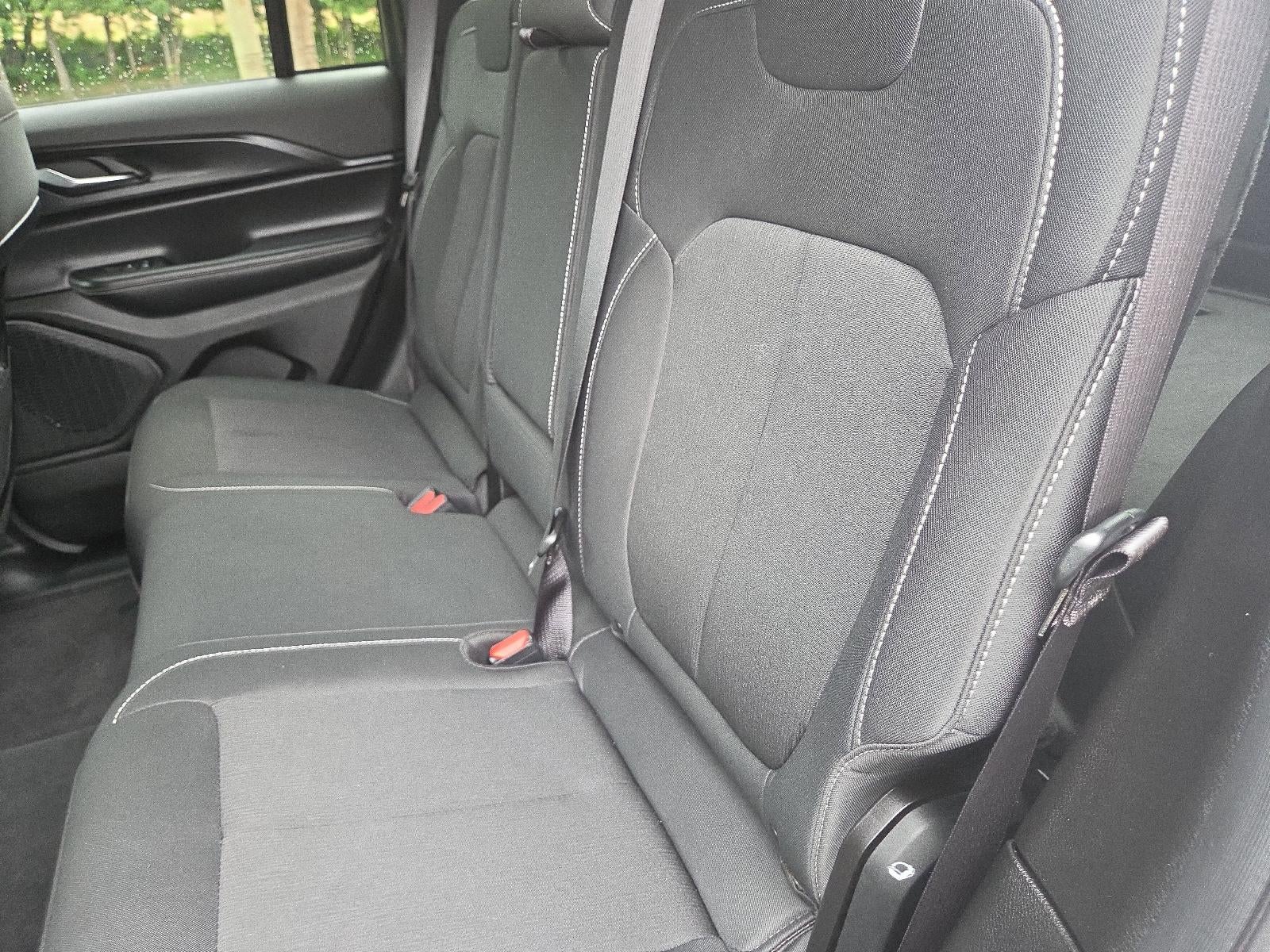 2025 Jeep Grand Cherokee Laredo X 4x4