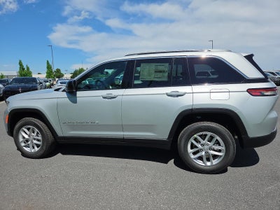 2026 Jeep Grand Cherokee Laredo X 4x4