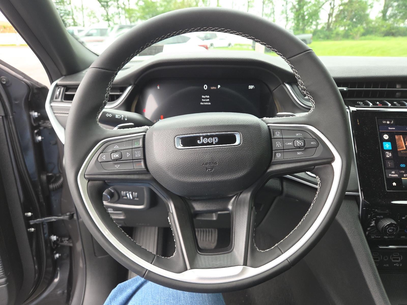 2026 Jeep Grand Cherokee Laredo X 4x4