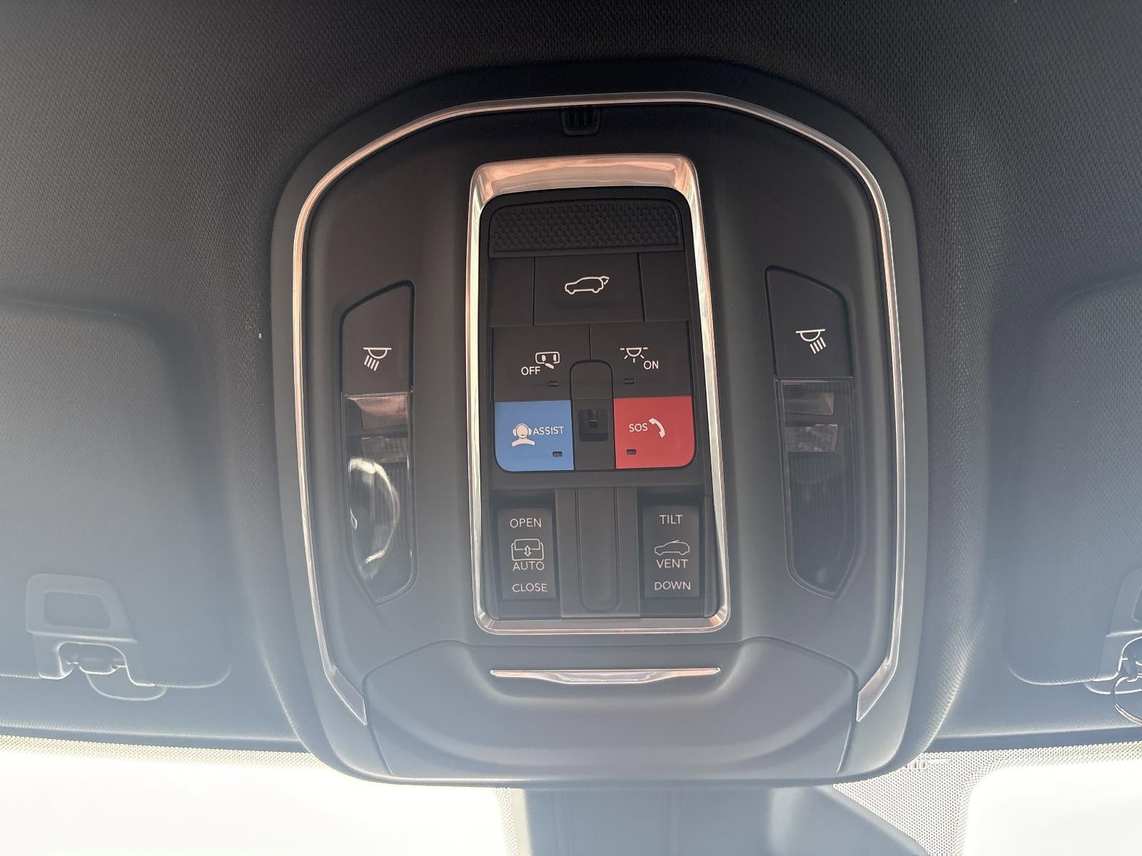 2025 Jeep Grand Cherokee Altitude X 4x4