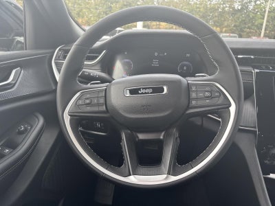 2025 Jeep Grand Cherokee Altitude 4x4