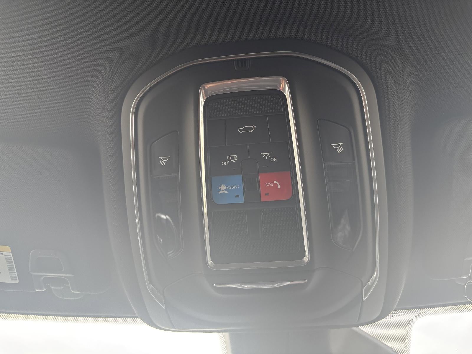 2025 Jeep Grand Cherokee Altitude 4x4
