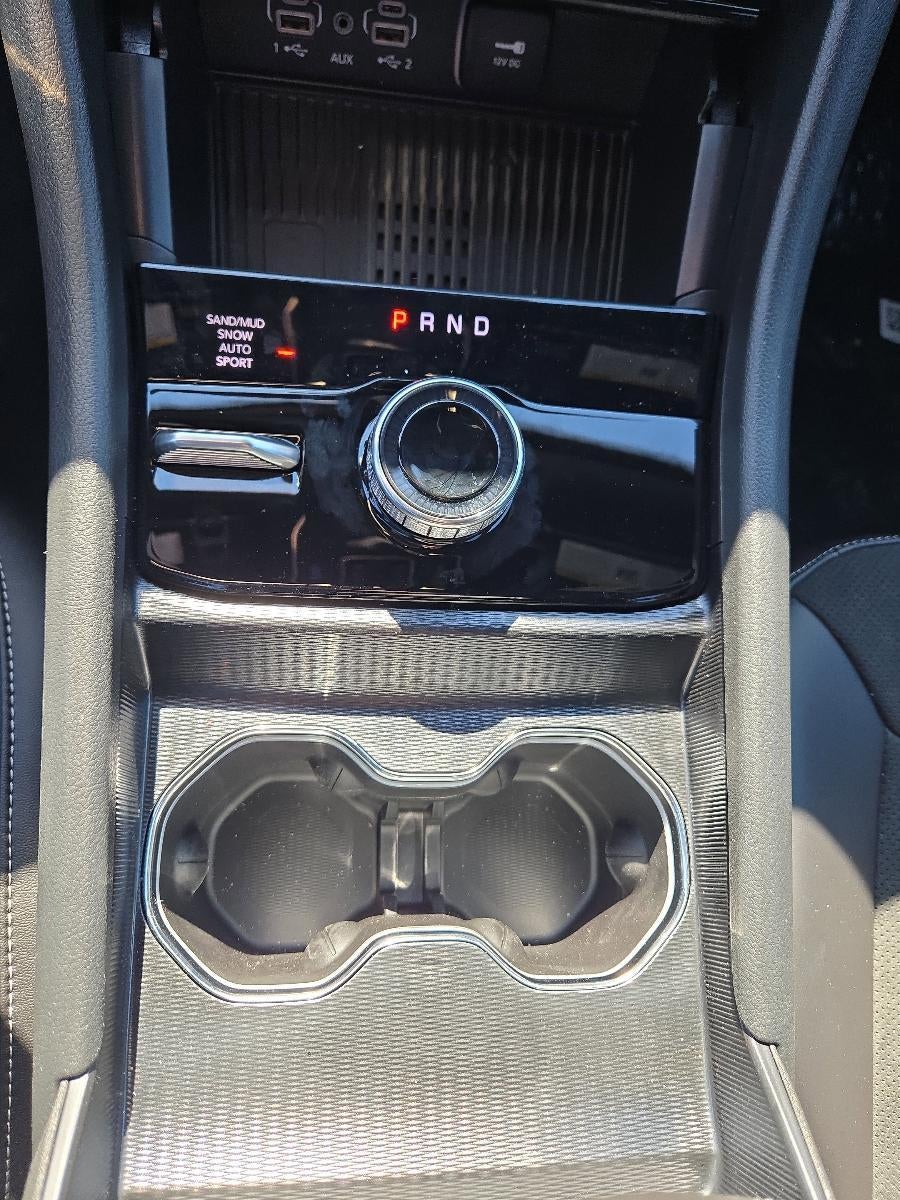 2026 Jeep Grand Cherokee Laredo Altitude 4x4