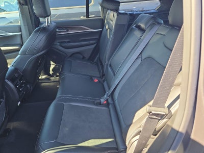 2026 Jeep Grand Cherokee Laredo Altitude 4x4