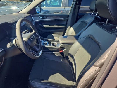 2026 Jeep Grand Cherokee Laredo Altitude 4x4