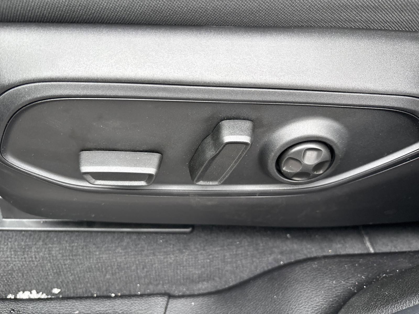 2026 Jeep Grand Cherokee Laredo Altitude 4x4