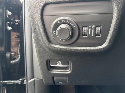 2026 Jeep Grand Cherokee Laredo Altitude 4x4