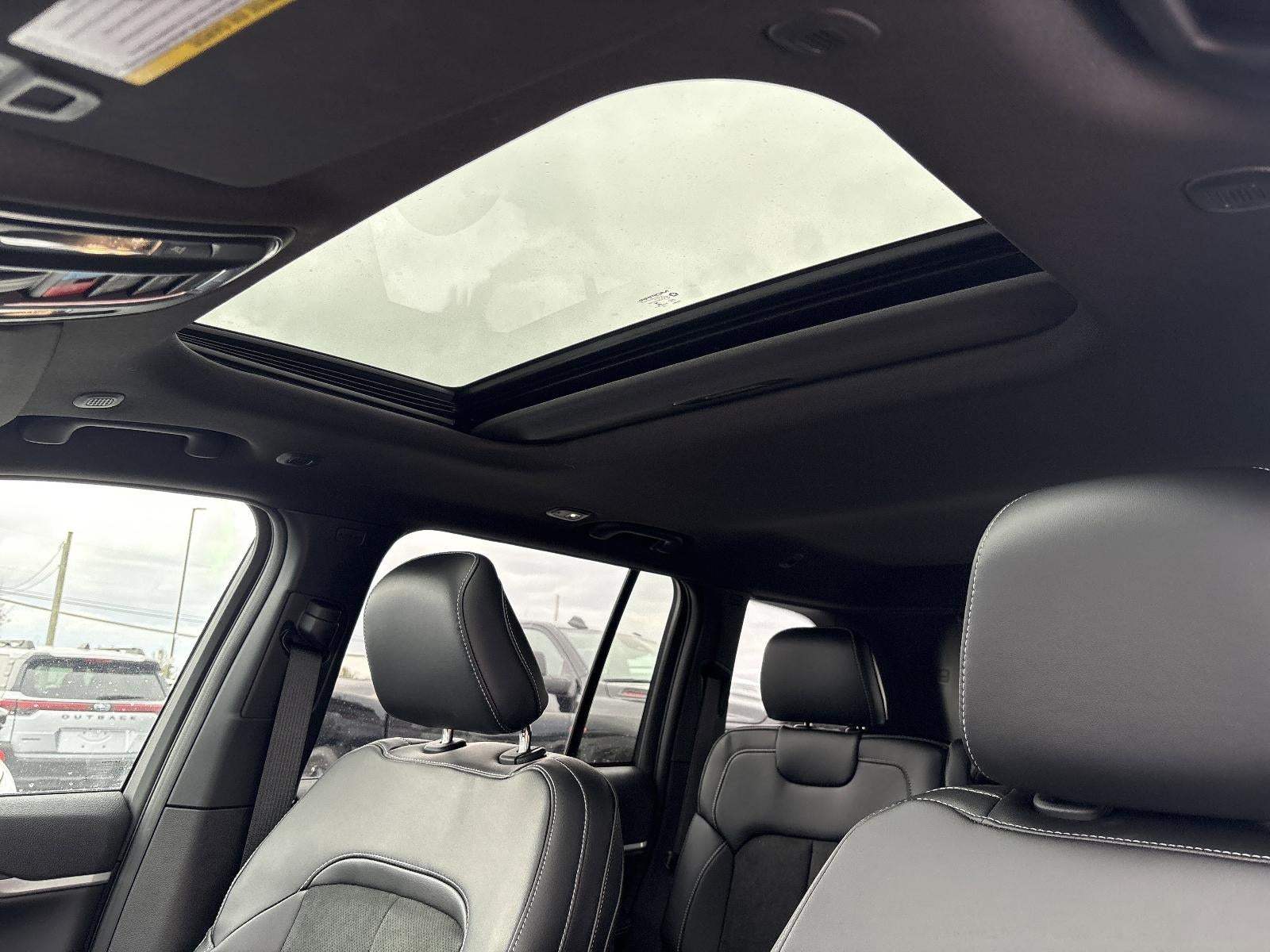 2026 Jeep Grand Cherokee Laredo Altitude 4x4