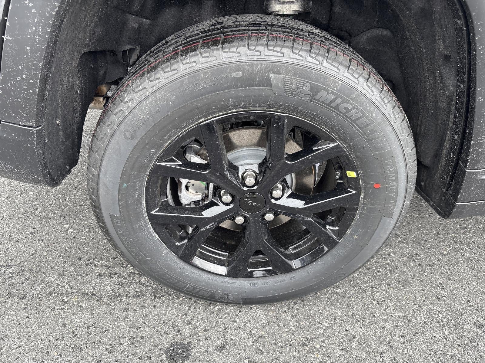 2026 Jeep Grand Cherokee Laredo Altitude 4x4