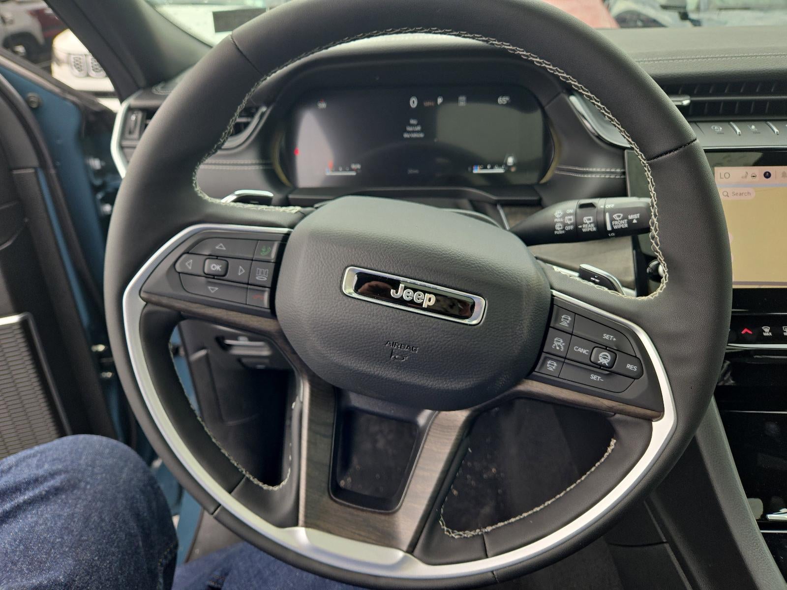 2026 Jeep Grand Cherokee Limited 4x4