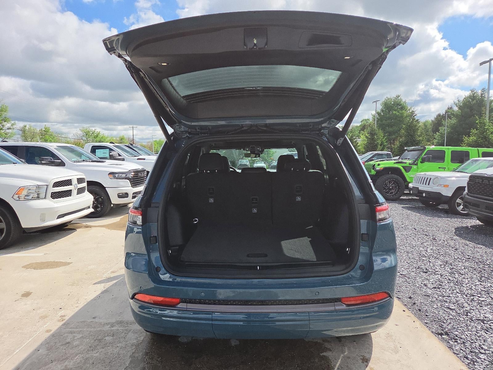 2026 Jeep Grand Cherokee Limited Reserve 4x4