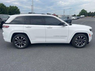 2023 Jeep Grand Cherokee Overland 4x4