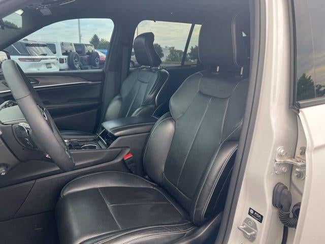 2023 Jeep Grand Cherokee Overland 4x4
