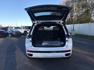 2025 Jeep Grand Cherokee Summit 4x4