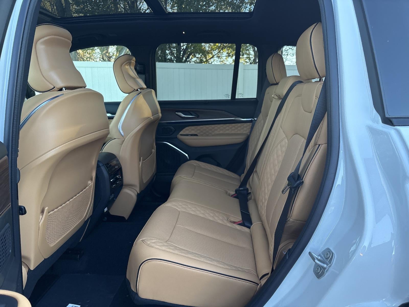 2025 Jeep Grand Cherokee Summit 4x4