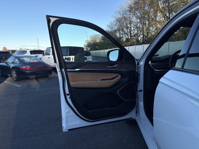 2025 Jeep Grand Cherokee Summit 4x4