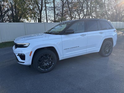 2025 Jeep Grand Cherokee Summit 4x4