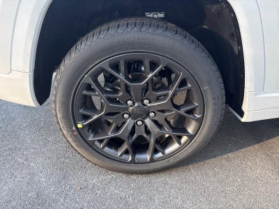 2025 Jeep Grand Cherokee Summit 4x4