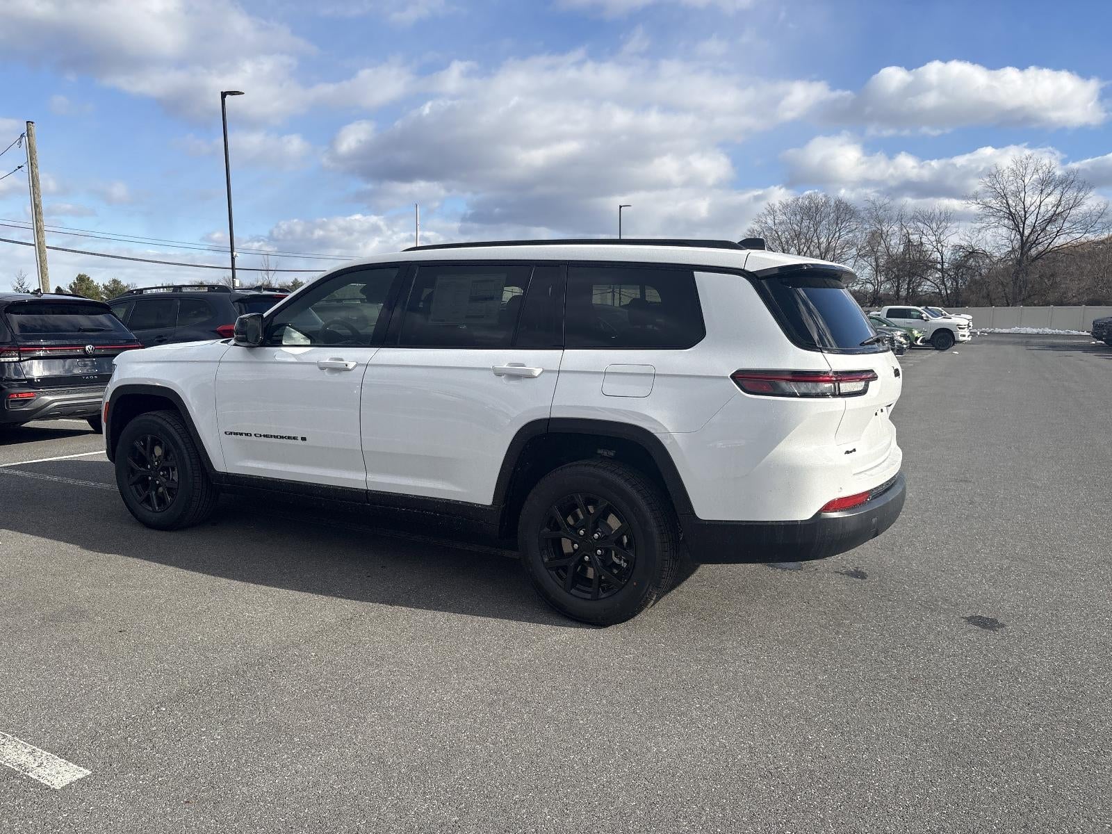 2025 Jeep Grand Cherokee L Altitude X 4x4