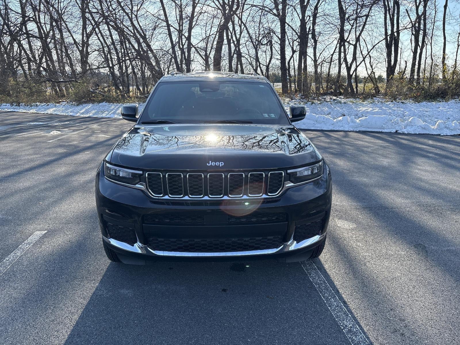2025 Jeep Grand Cherokee L Laredo 4x4