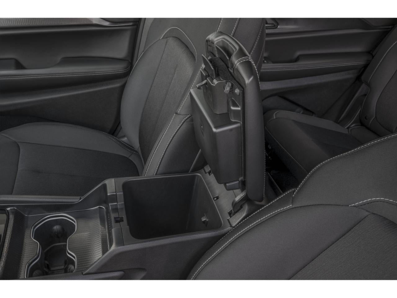 2025 Jeep Grand Cherokee L Laredo 4x4