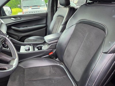 2023 Jeep Grand Cherokee L Altitude X 4x4