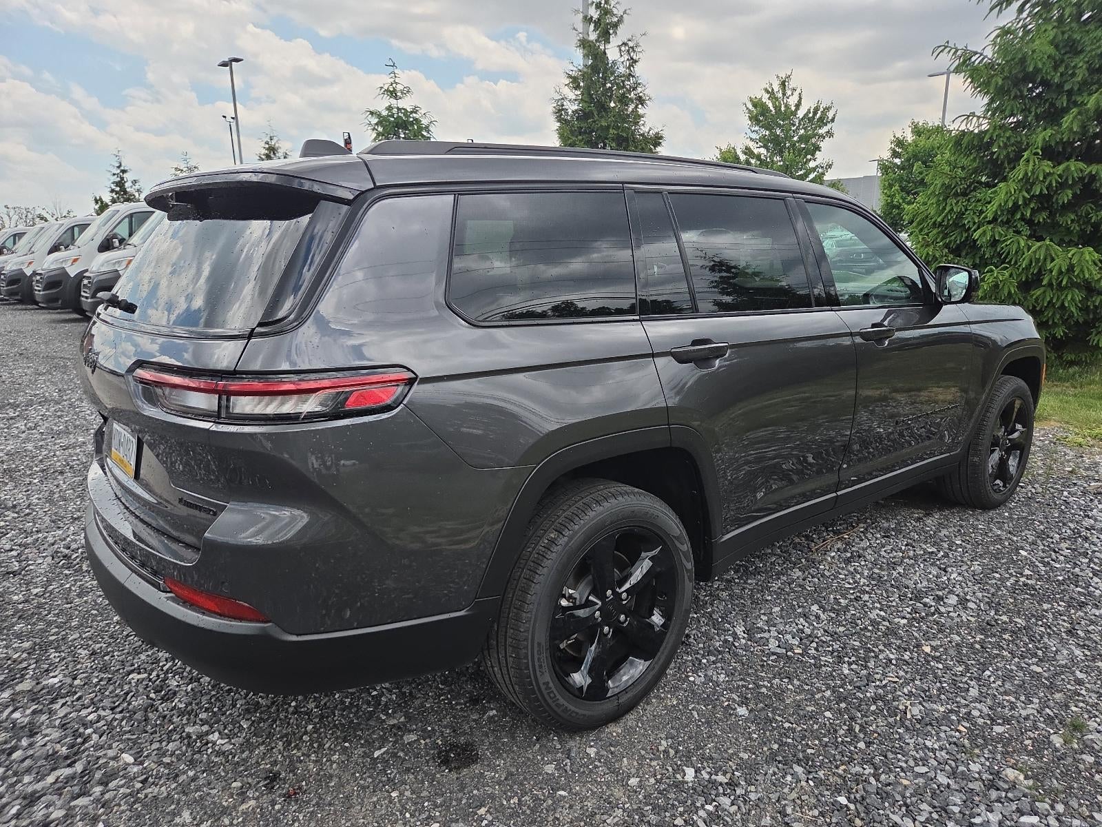 2025 Jeep Grand Cherokee L Limited 4x4