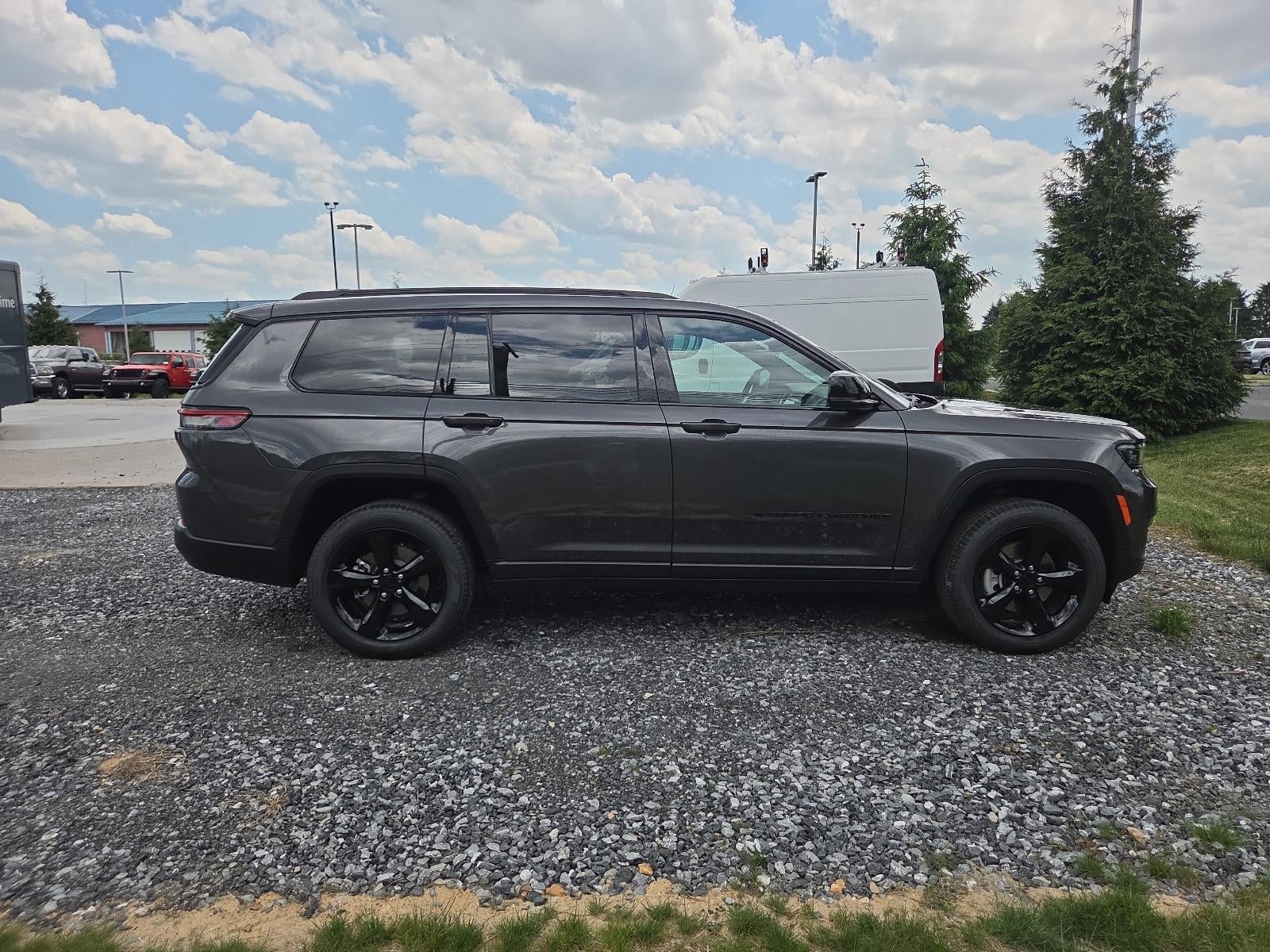 2025 Jeep Grand Cherokee L Limited 4x4