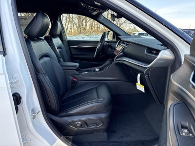 2025 Jeep Grand Cherokee L Limited 4x4