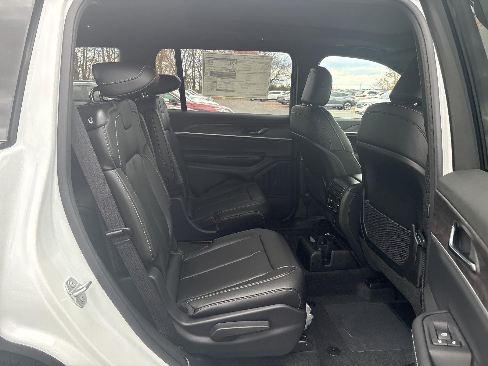 2025 Jeep Grand Cherokee L Limited 4x4