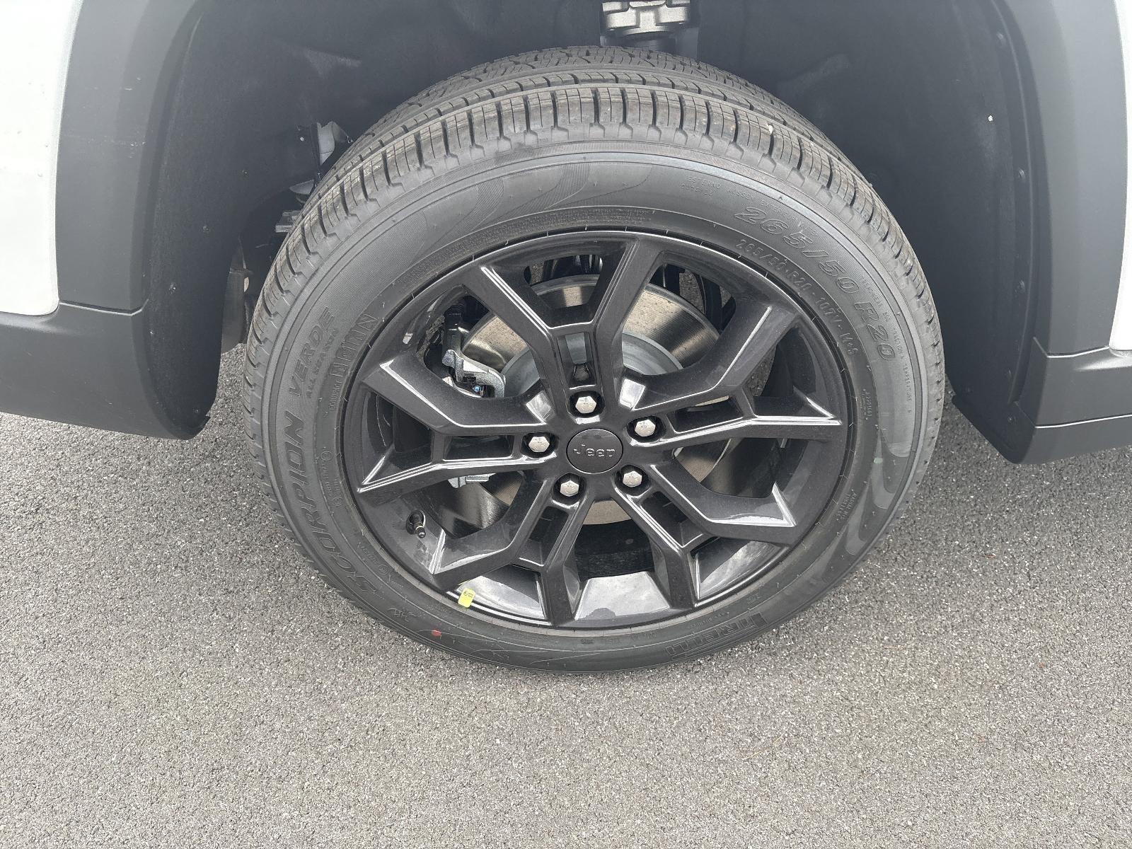 2025 Jeep Grand Cherokee L Limited 4x4