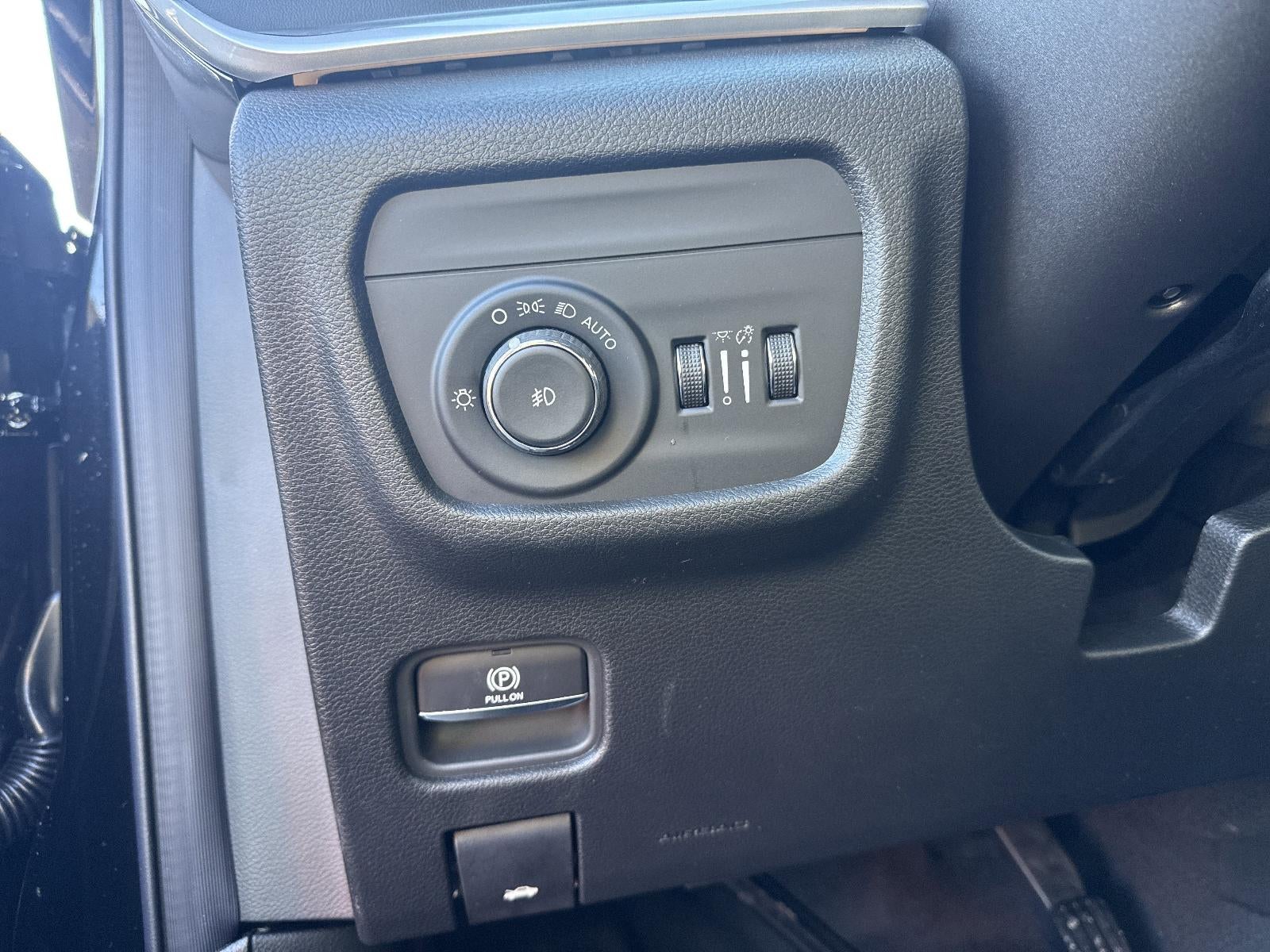 2025 Jeep Grand Cherokee L Limited 4x4