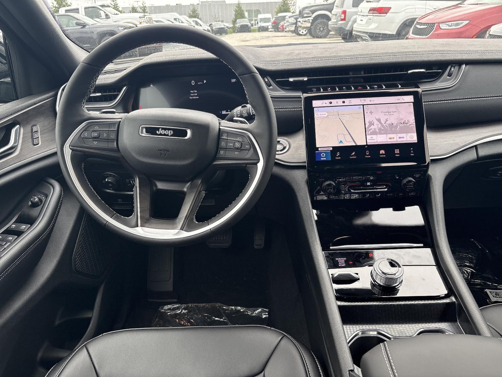 2025 Jeep Grand Cherokee L Limited 4x4