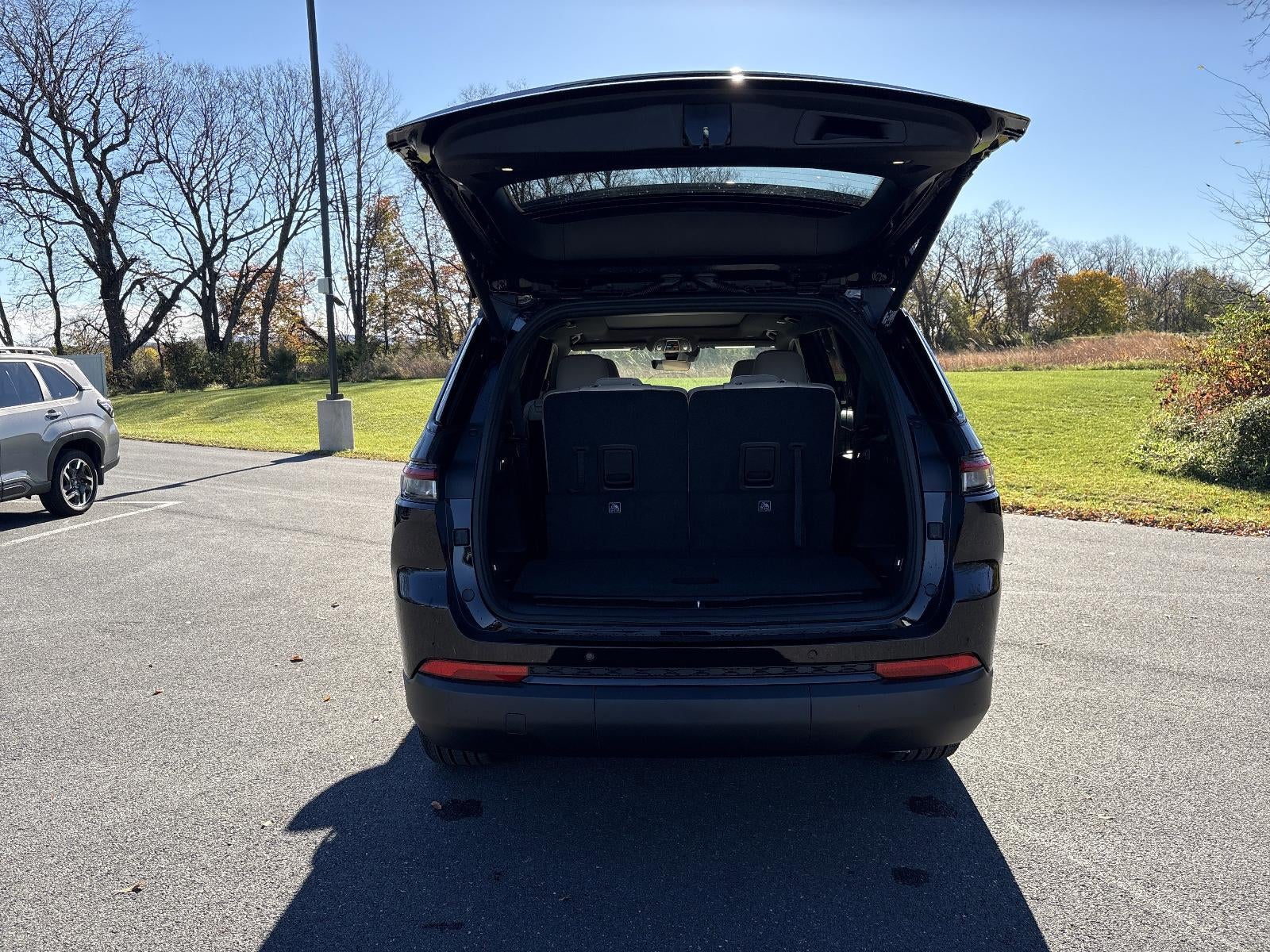 2025 Jeep Grand Cherokee L Limited 4x4