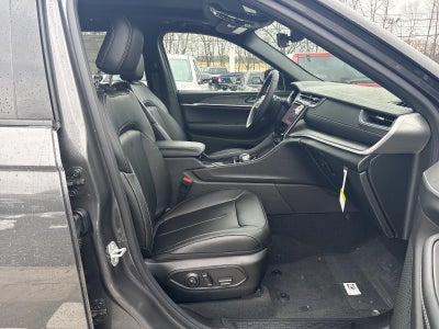 2025 Jeep Grand Cherokee L Limited 4x4