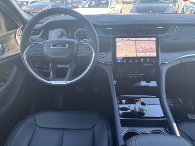 2025 Jeep Grand Cherokee L Limited 4x4