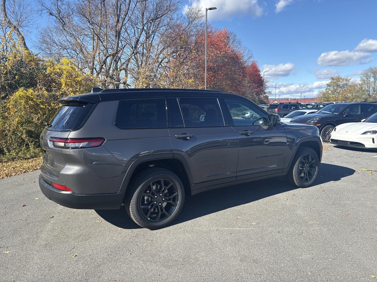 2025 Jeep Grand Cherokee L Limited 4x4