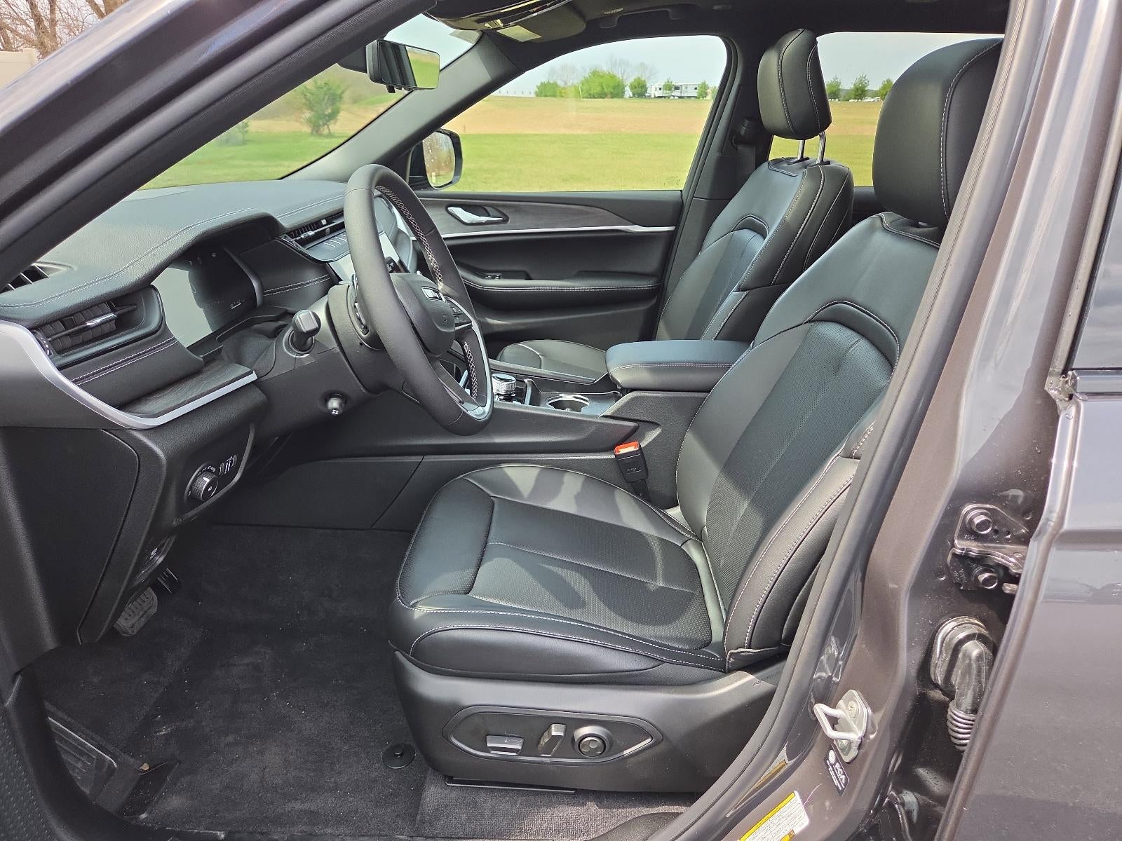 2026 Jeep Grand Cherokee L Limited 4x4