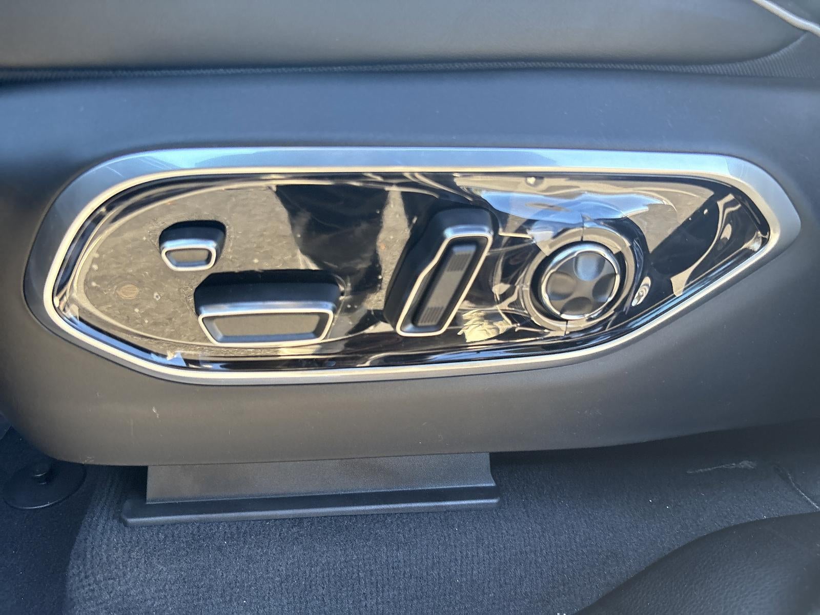 2025 Jeep Grand Cherokee L Summit 4x4