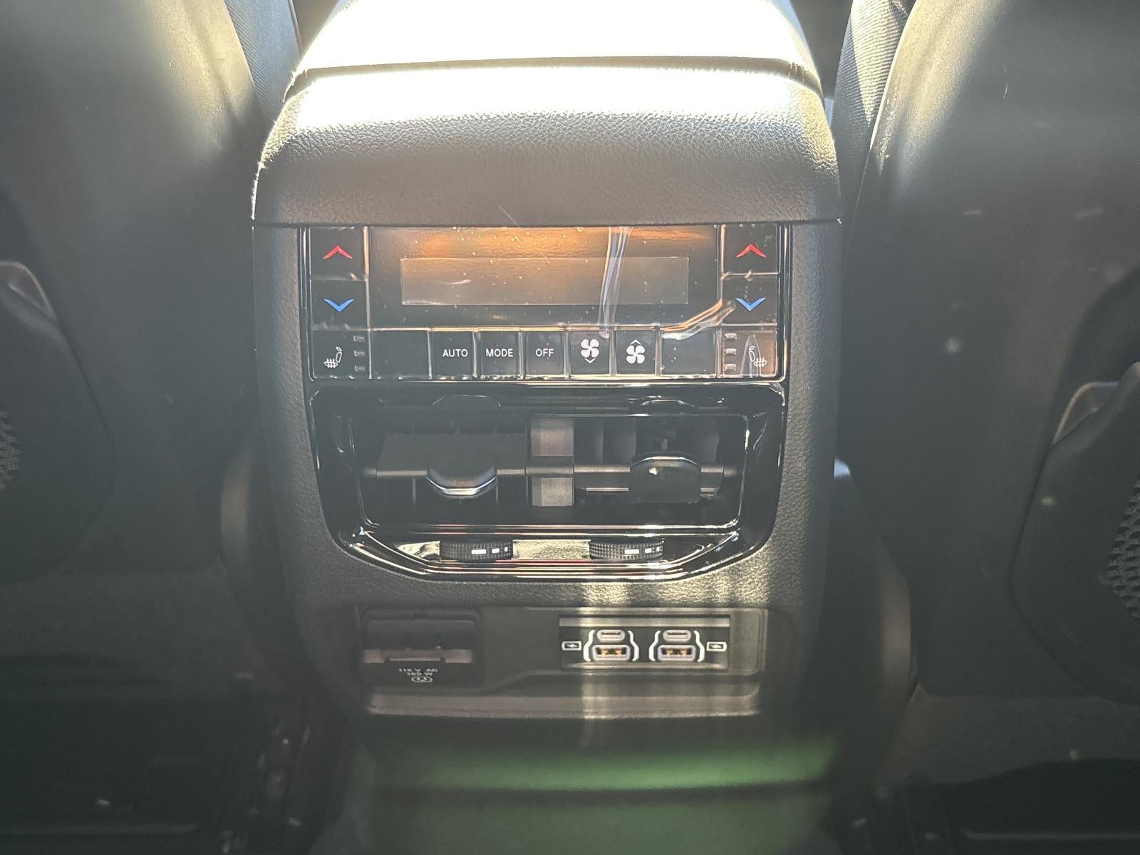 2025 Jeep Grand Cherokee L Summit 4x4