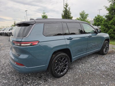 2026 Jeep Grand Cherokee L Summit 4x4