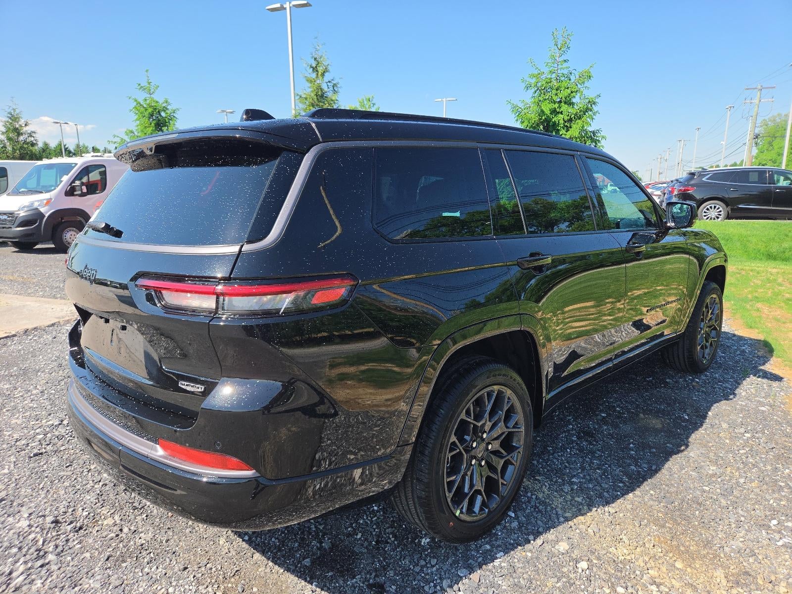 2026 Jeep Grand Cherokee L Summit 4x4
