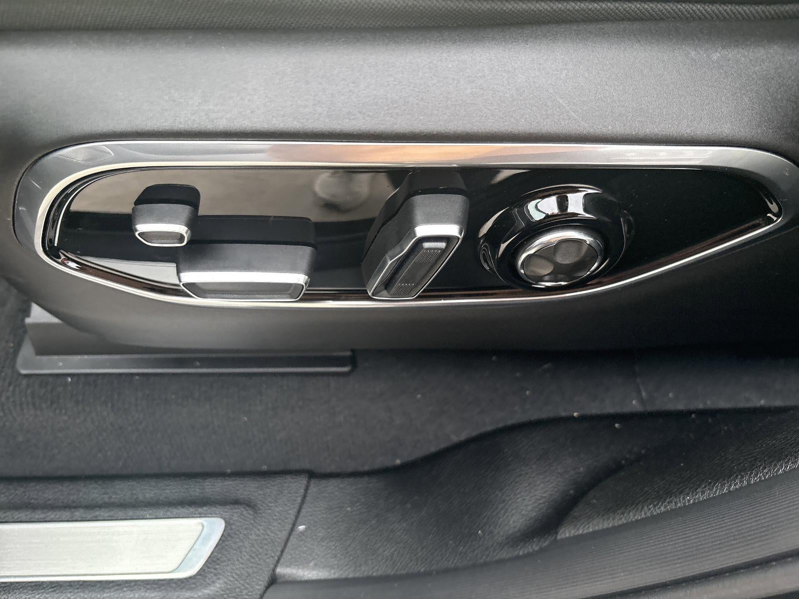 2024 Jeep Grand Cherokee 4xe Overland 4x4