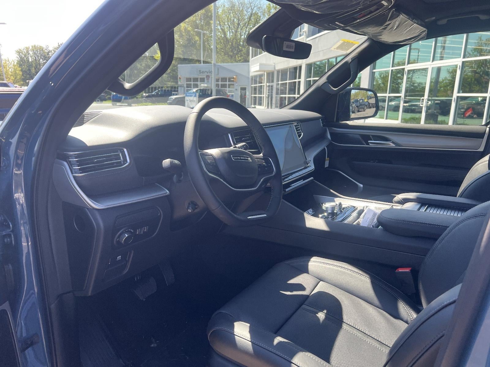 2026 Jeep Grand Wagoneer L Limited Reserve 4x4