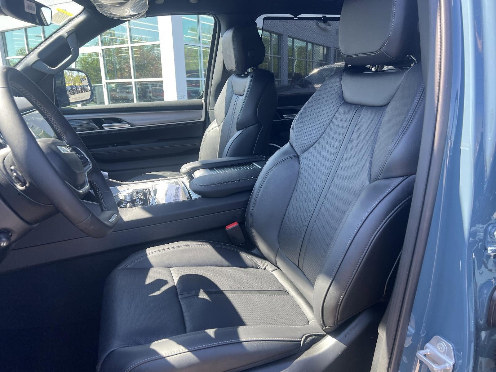 2026 Jeep Grand Wagoneer L Limited Reserve 4x4
