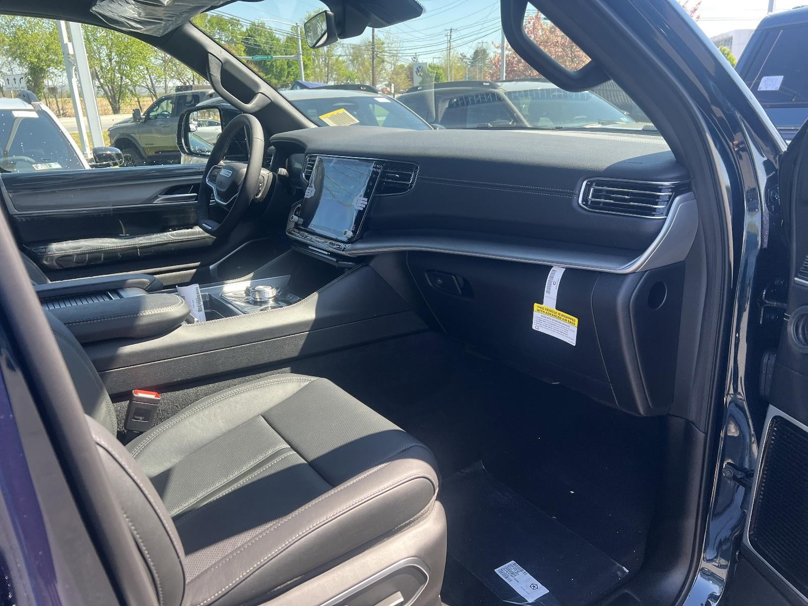 2026 Jeep Grand Wagoneer L Limited Altitude 4x4