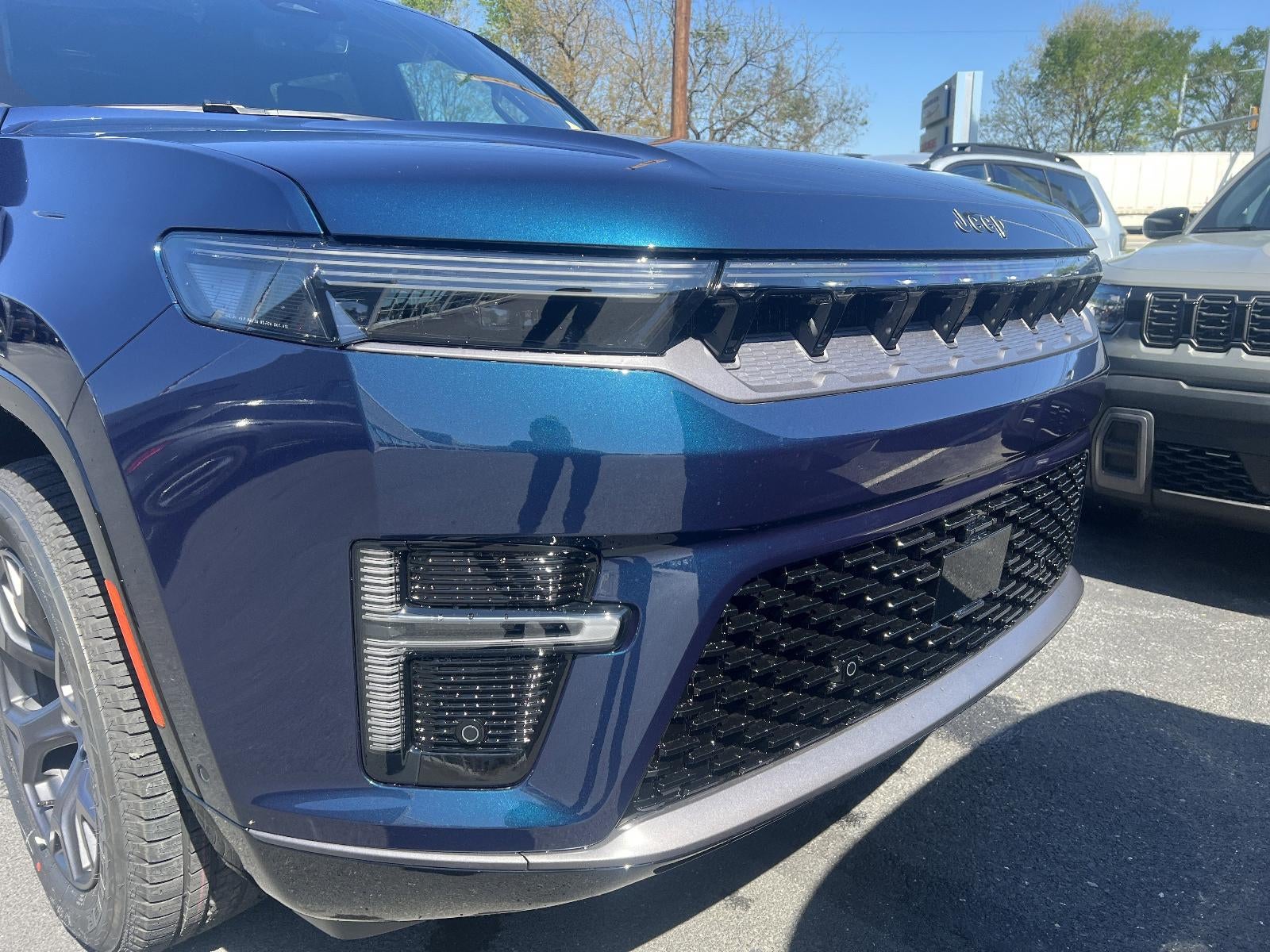 2026 Jeep Grand Wagoneer L Limited Altitude 4x4