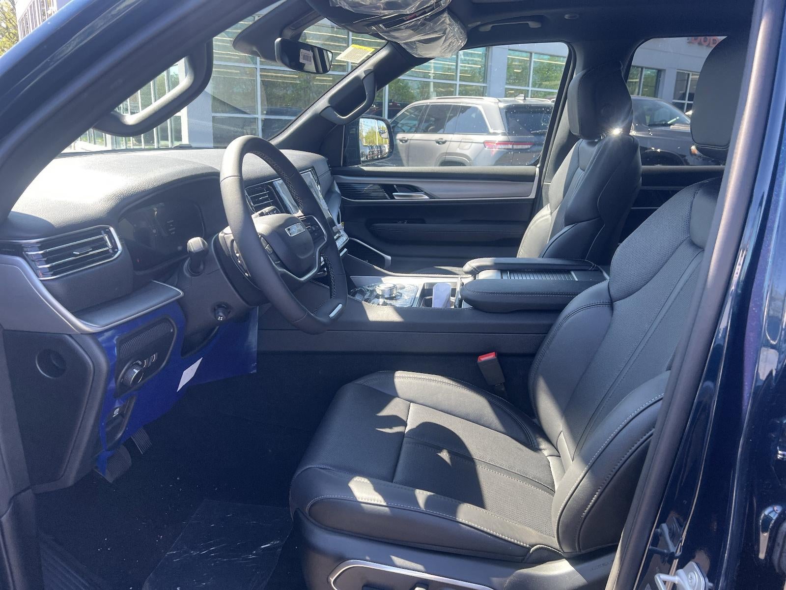 2026 Jeep Grand Wagoneer L Limited Altitude 4x4